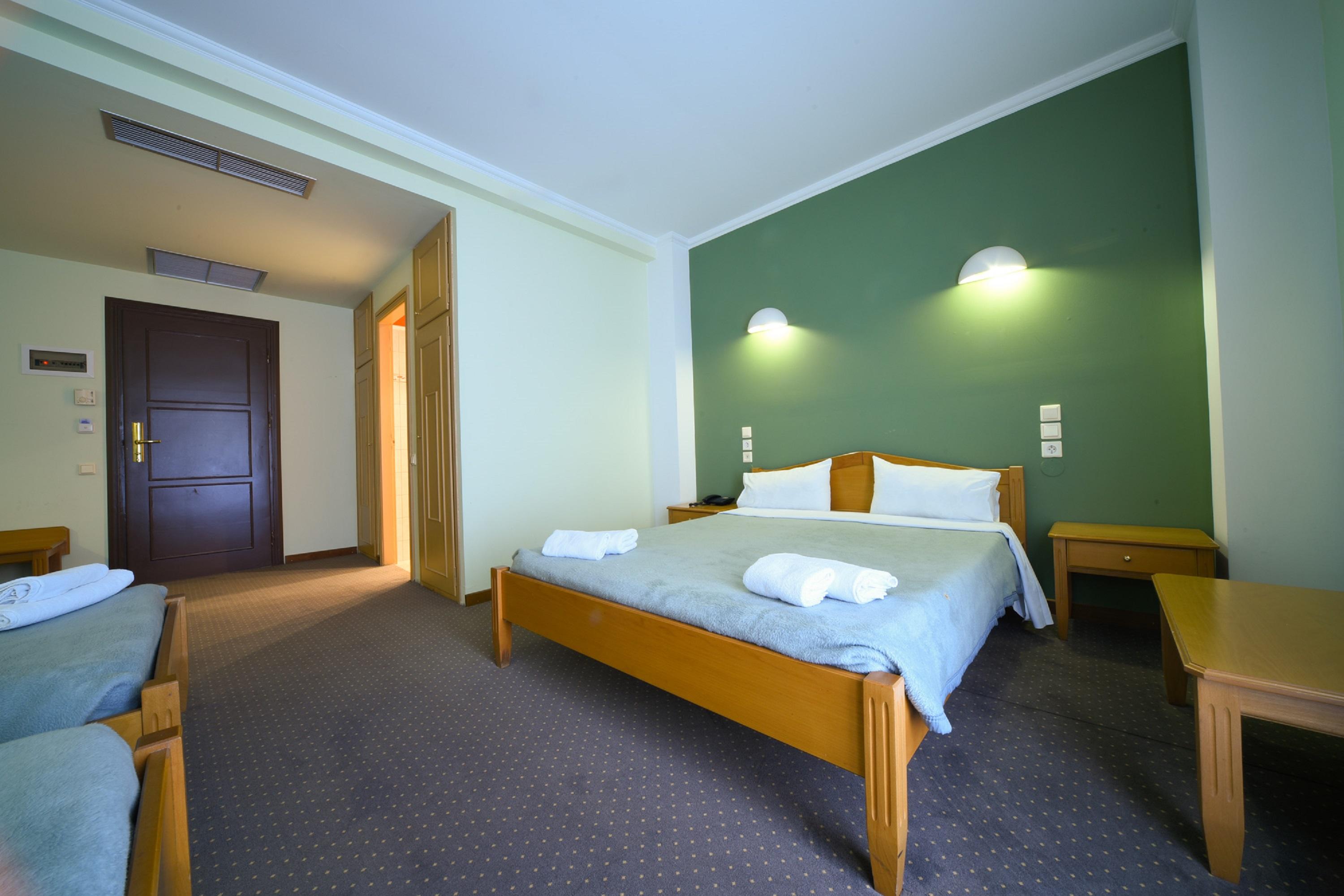 Mont Helmos Hotel Klitoria Exterior photo