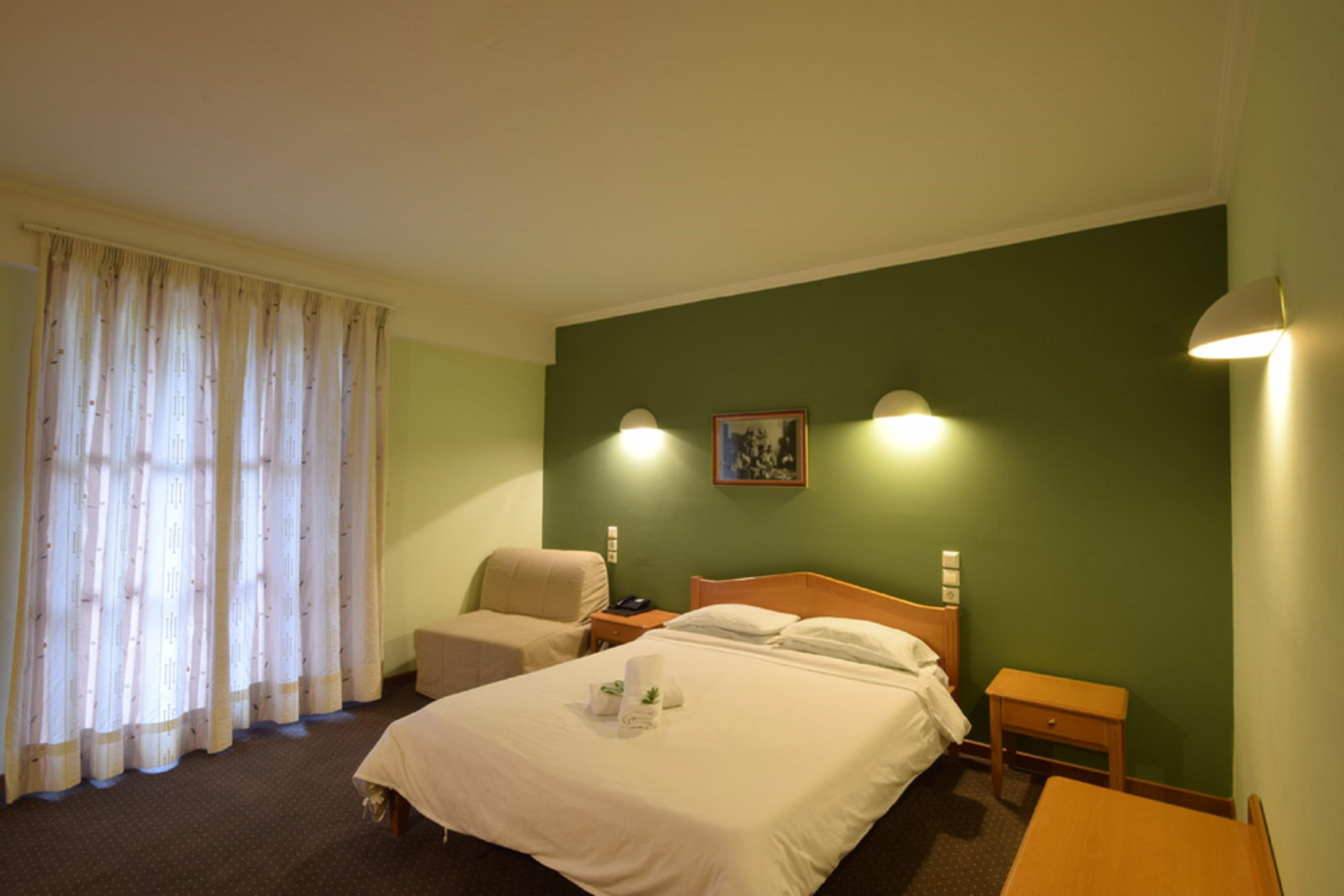 Mont Helmos Hotel Klitoria Exterior photo