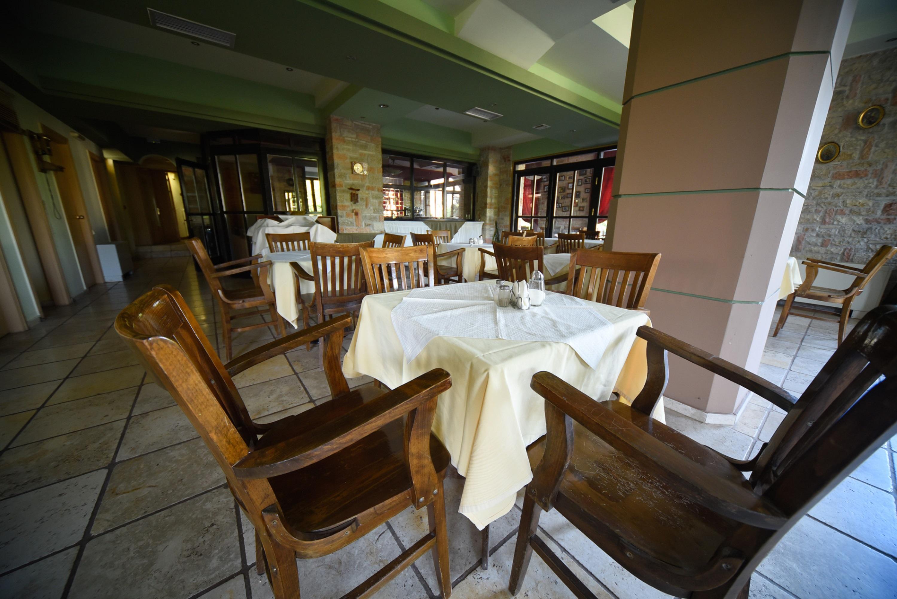Mont Helmos Hotel Klitoria Exterior photo