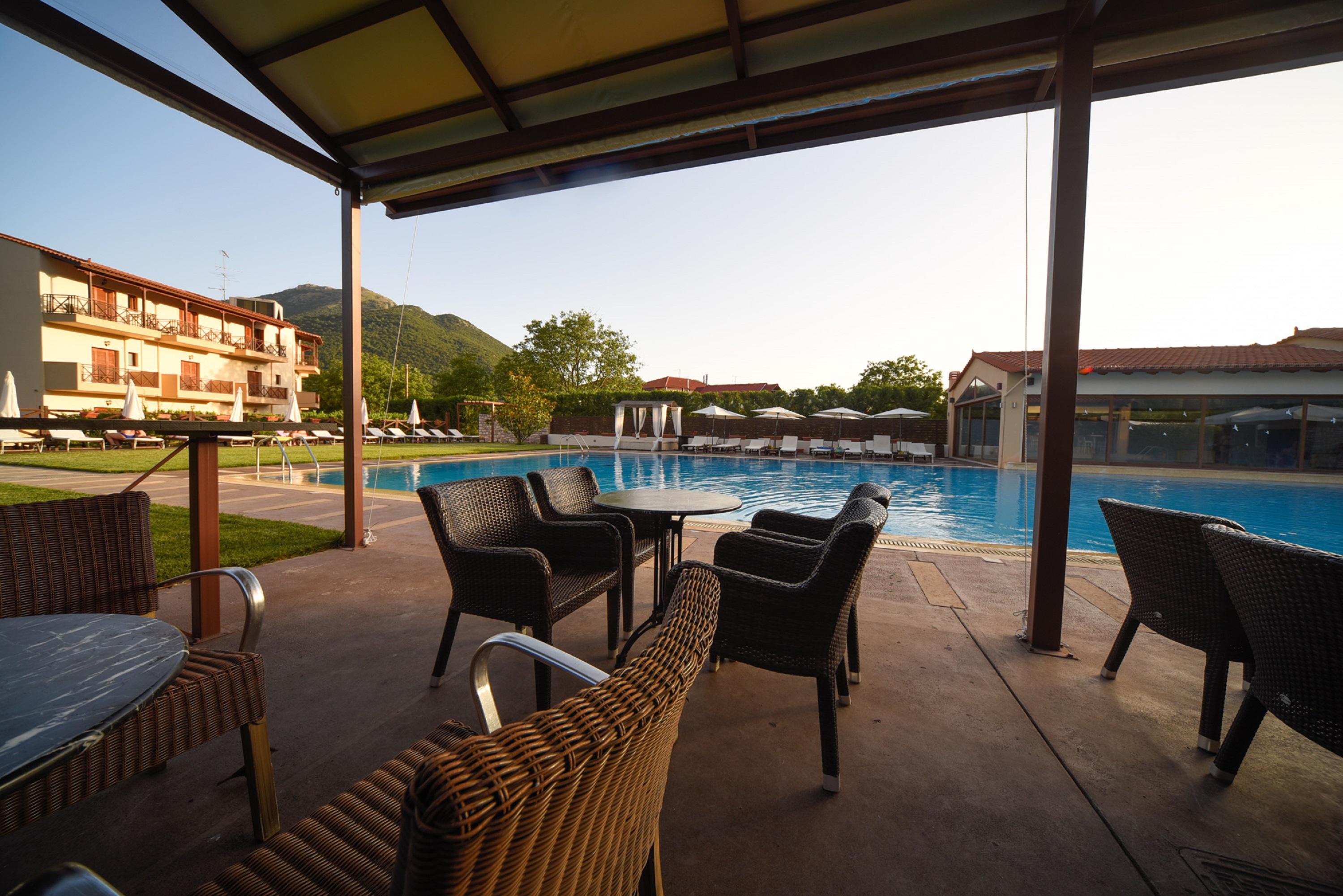 Mont Helmos Hotel Klitoria Exterior photo