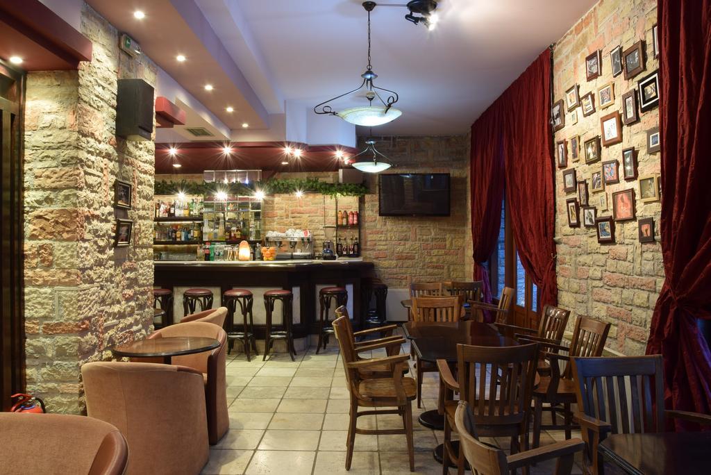 Mont Helmos Hotel Klitoria Exterior photo